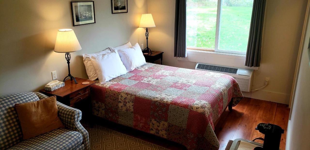 Hawks House Inn Walpole ภายนอก รูปภาพ