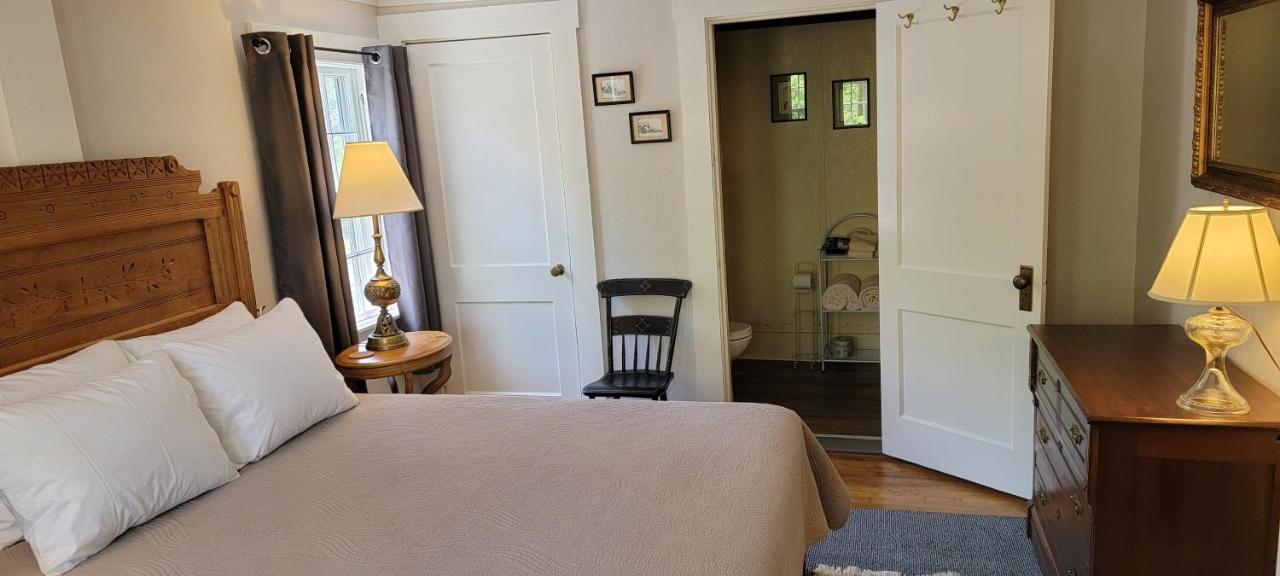 Hawks House Inn Walpole ภายนอก รูปภาพ