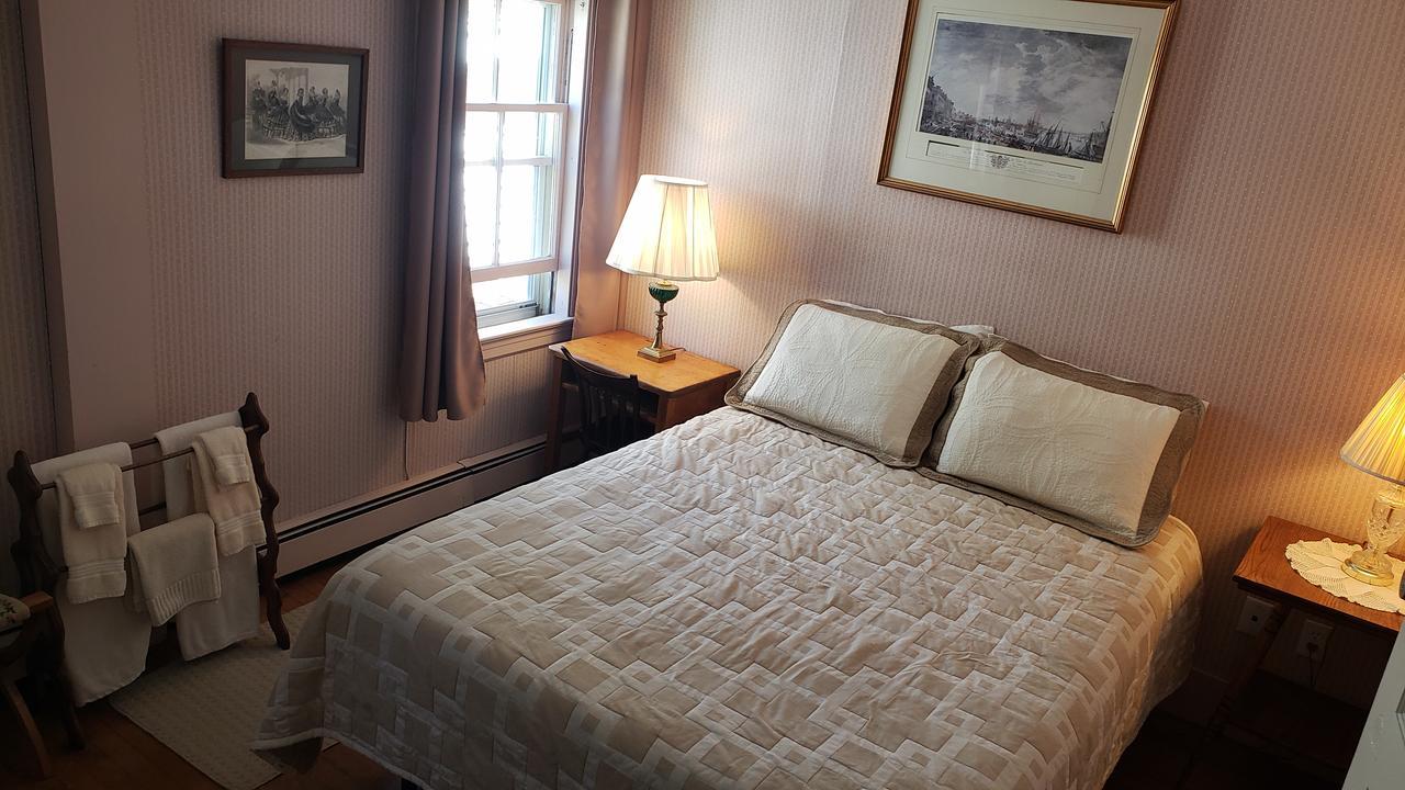 Hawks House Inn Walpole ภายนอก รูปภาพ